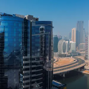 https://radisson-blu-hotel-dubai-canal-view.sharjah-hotels.com