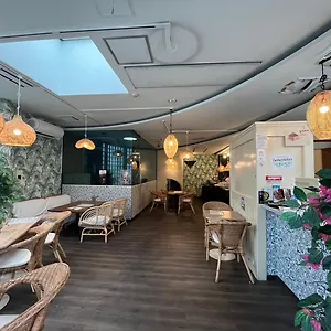 エースイン新宿 ホステル